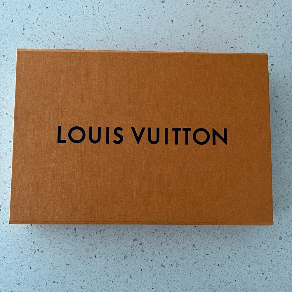 Louis Vuitton Box ONLY.